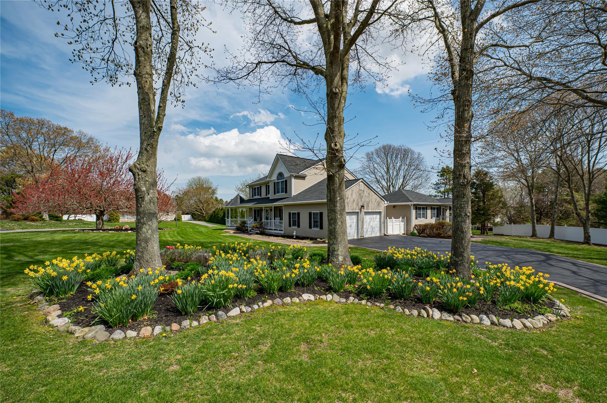 187 Fairway Drive Property Photo