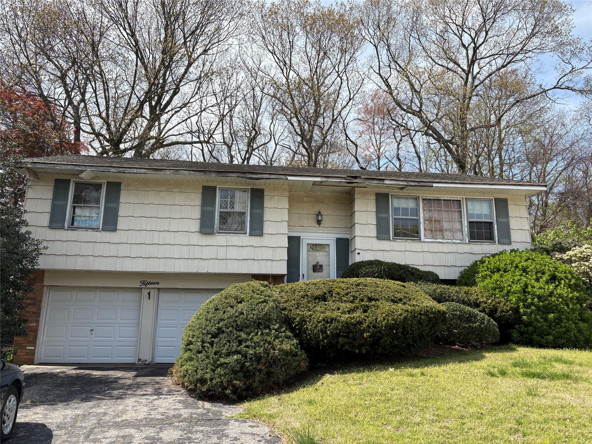 15 Stern Ct Property Photo