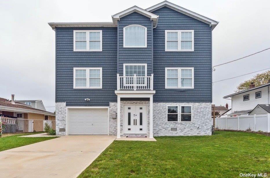 740 S Ocean Avenue Property Photo