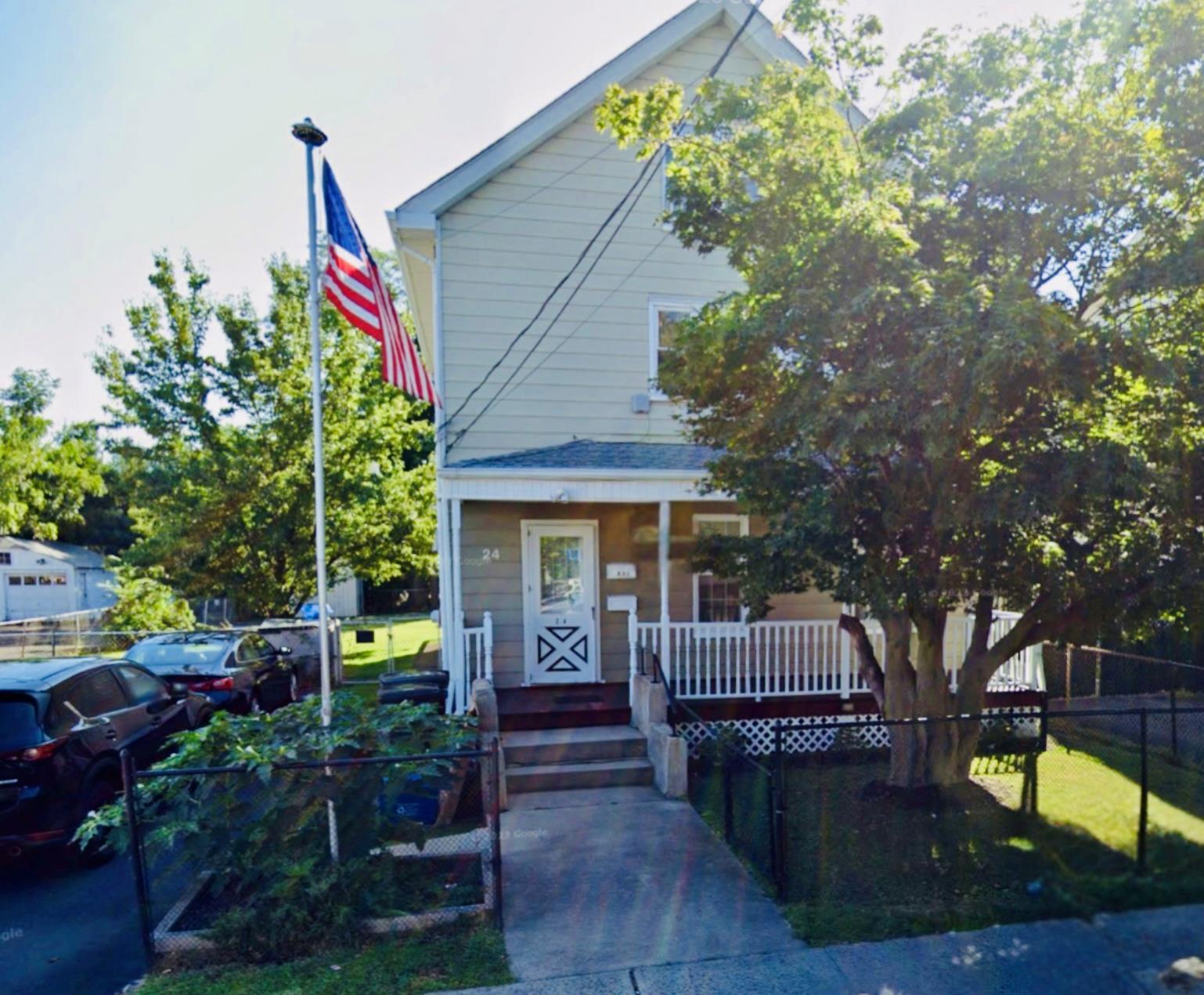 10993 Real Estate Listings Main Image