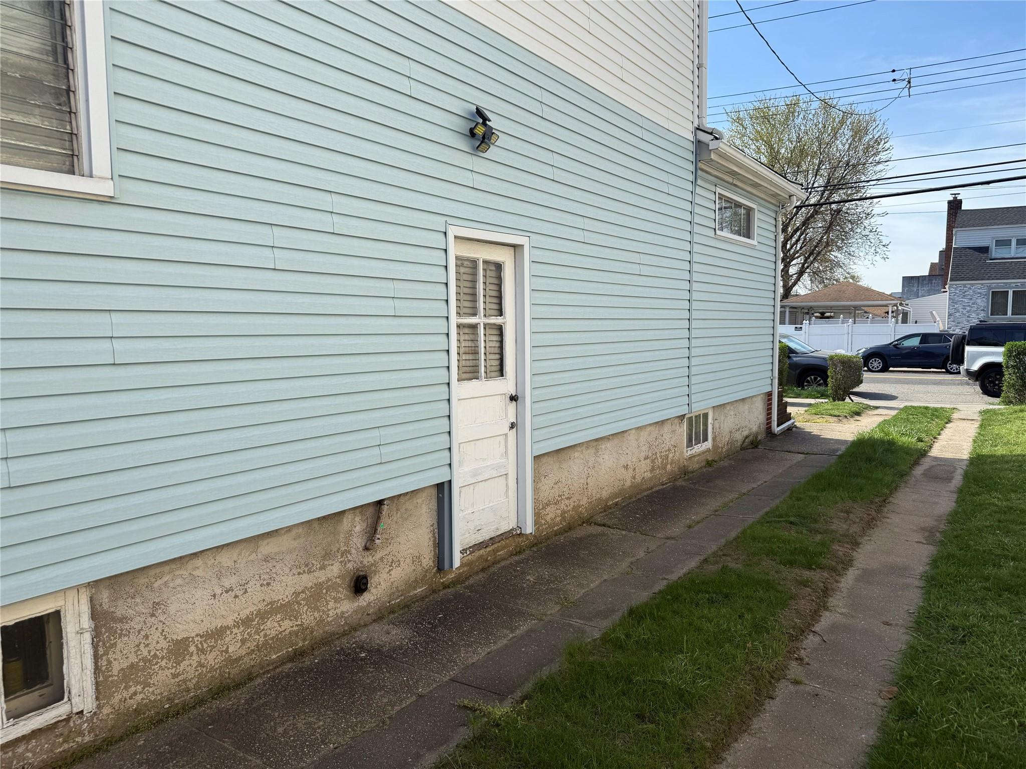 122-05 133rd Avenue Property Photo 23
