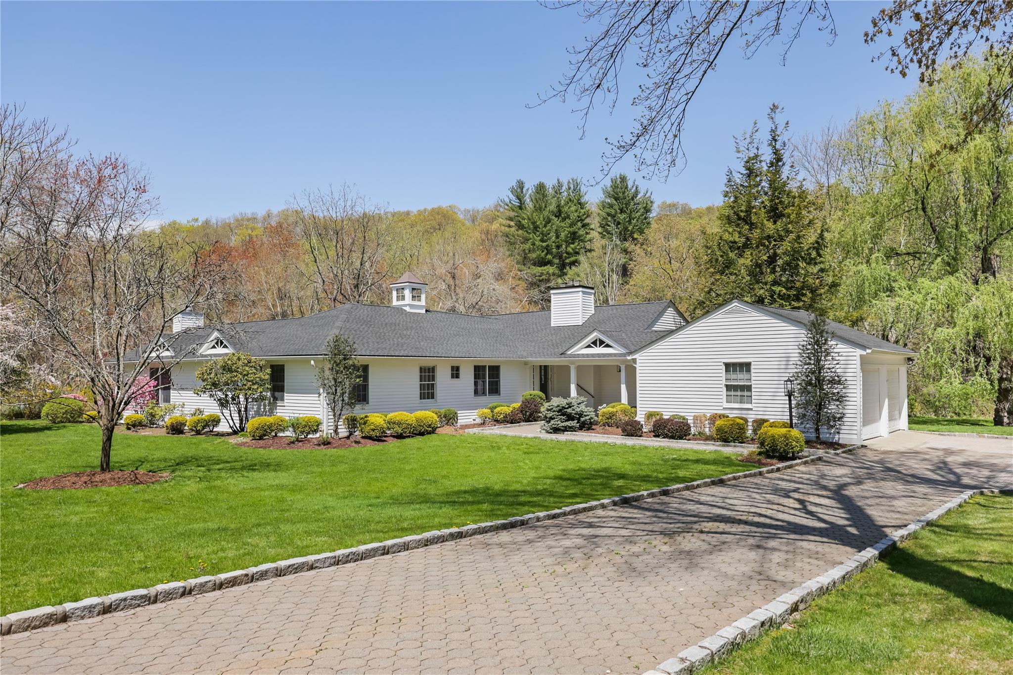 5 South Brook Road Property Photo 1