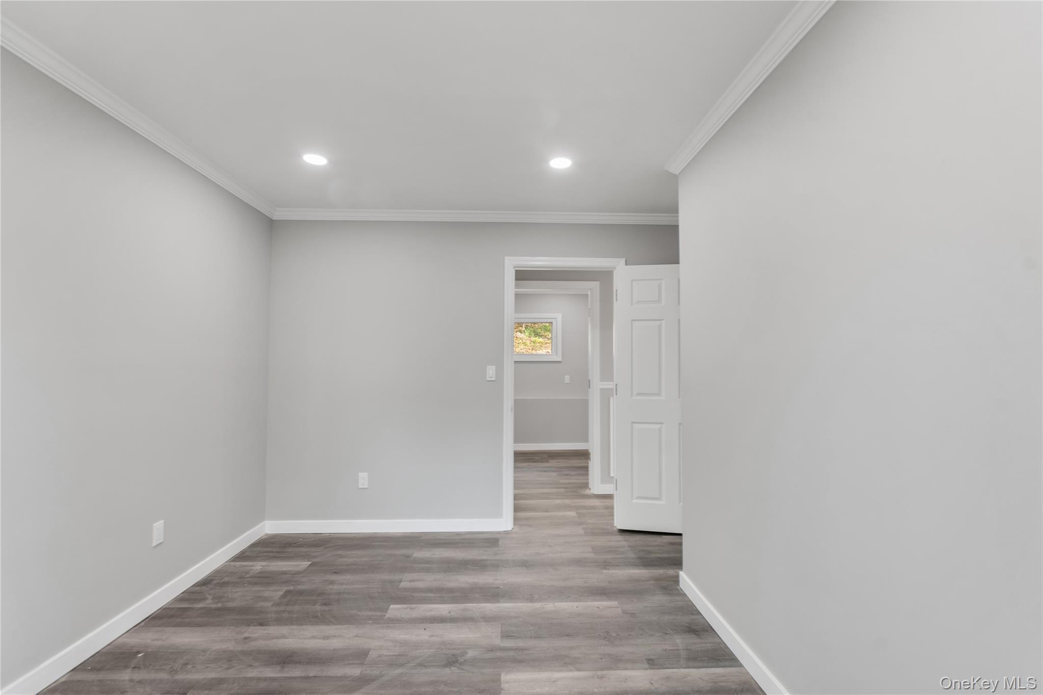 84 Courter Avenue Property Photo 18