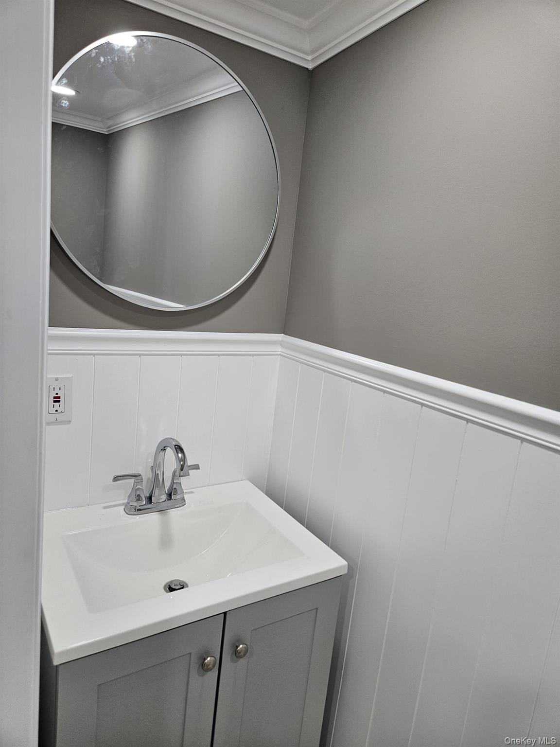 84 Courter Avenue Property Photo 25