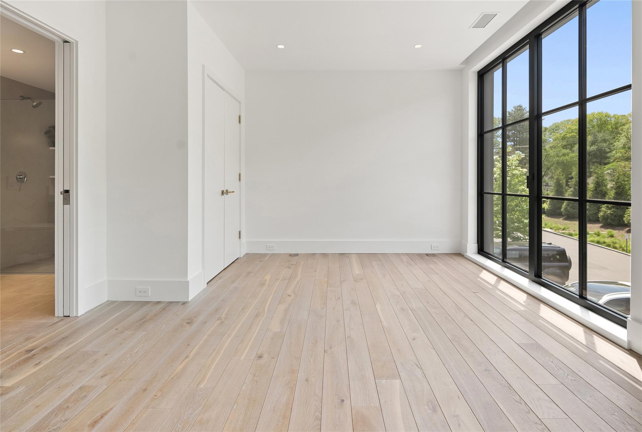 41 Richmondville Avenue Duplex 2 Property Photo 15