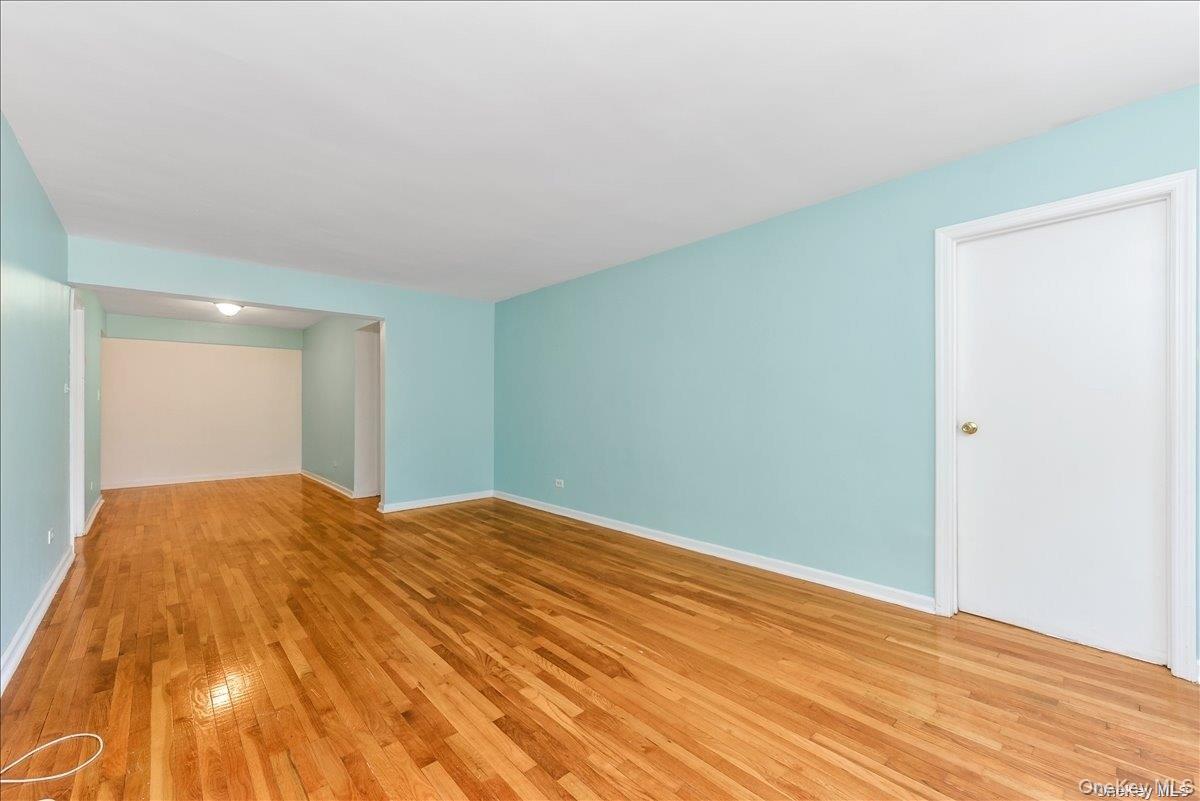 1165 E 54th Street 3k Property Photo 6