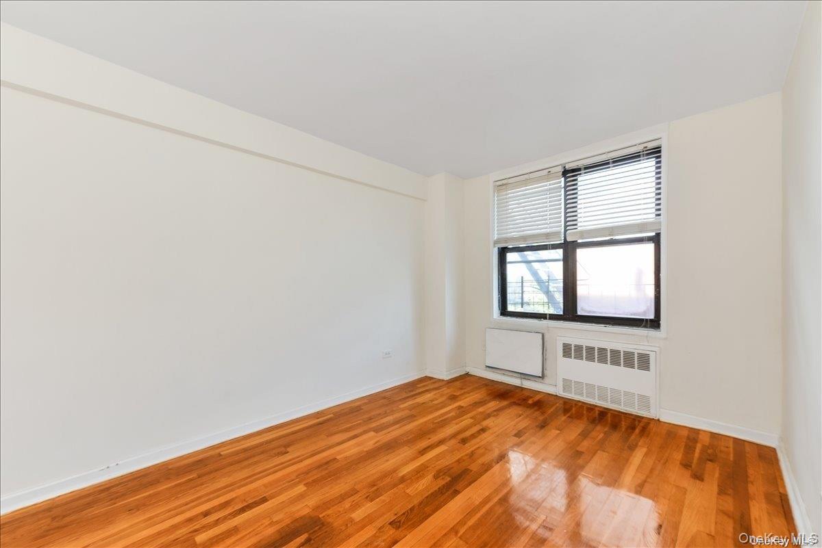 1165 E 54th Street 3k Property Photo 16