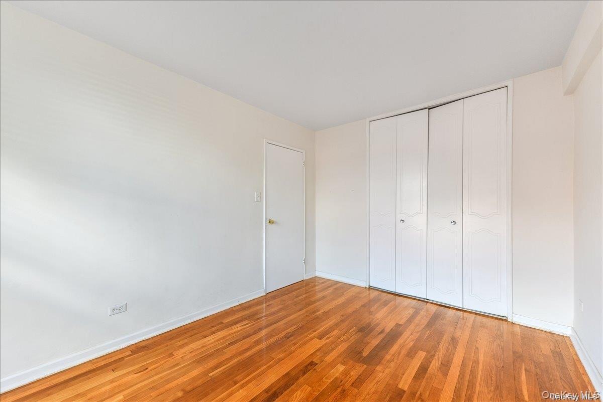 1165 E 54th Street 3k Property Photo 17