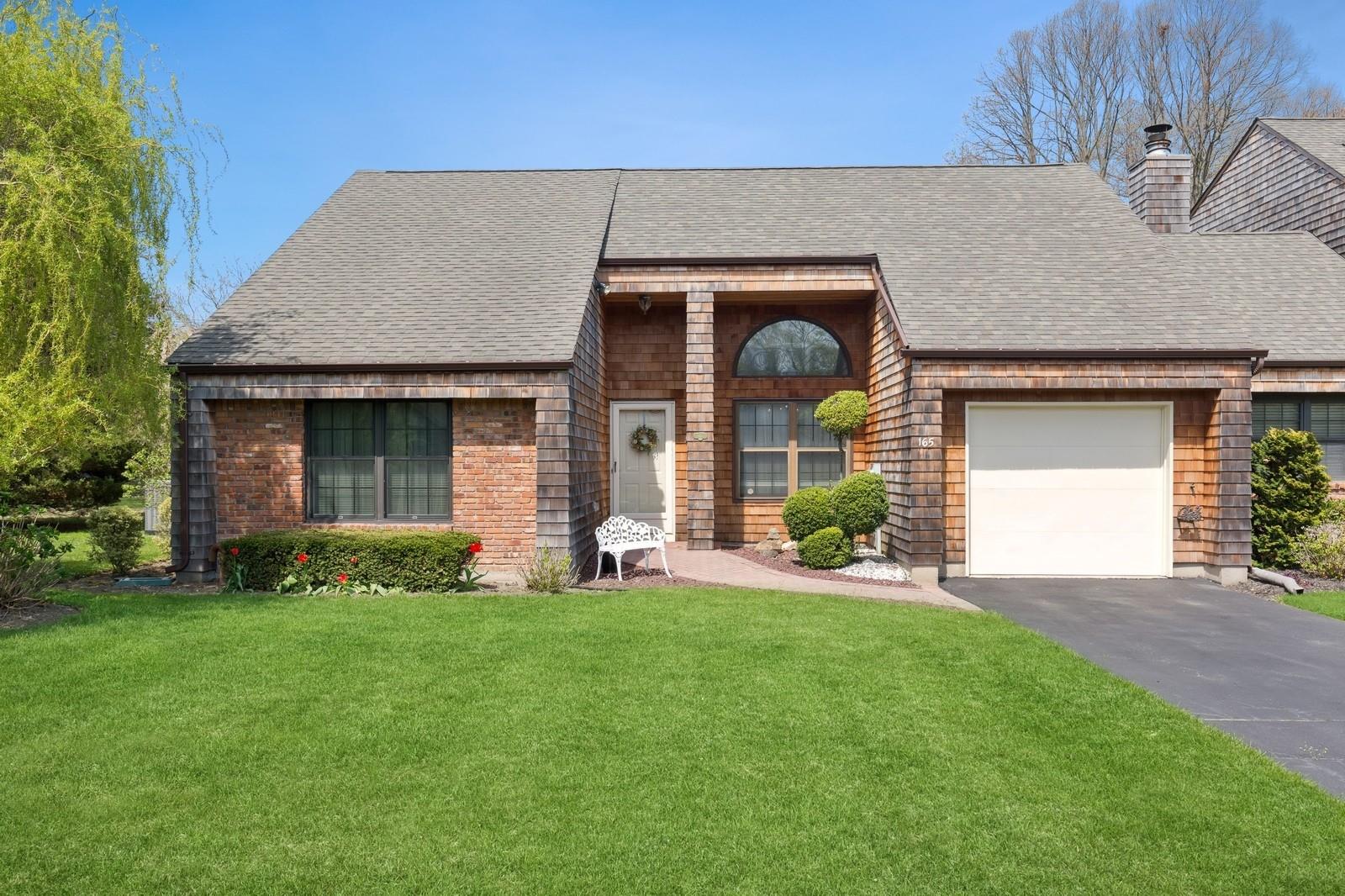 165 Baywoods Lane Property Photo
