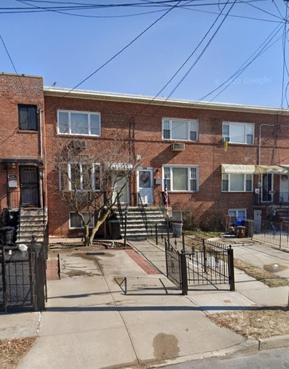 284 Brinsmade Ave Property Photo