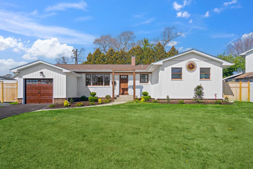 35 Regina Drive Property Photo