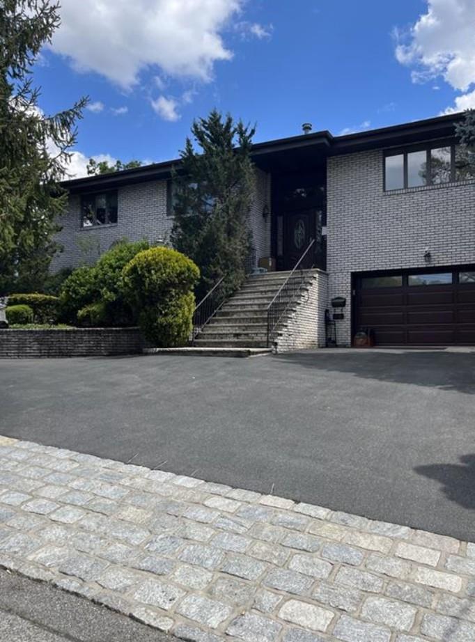74 Ardell Road Property Photo