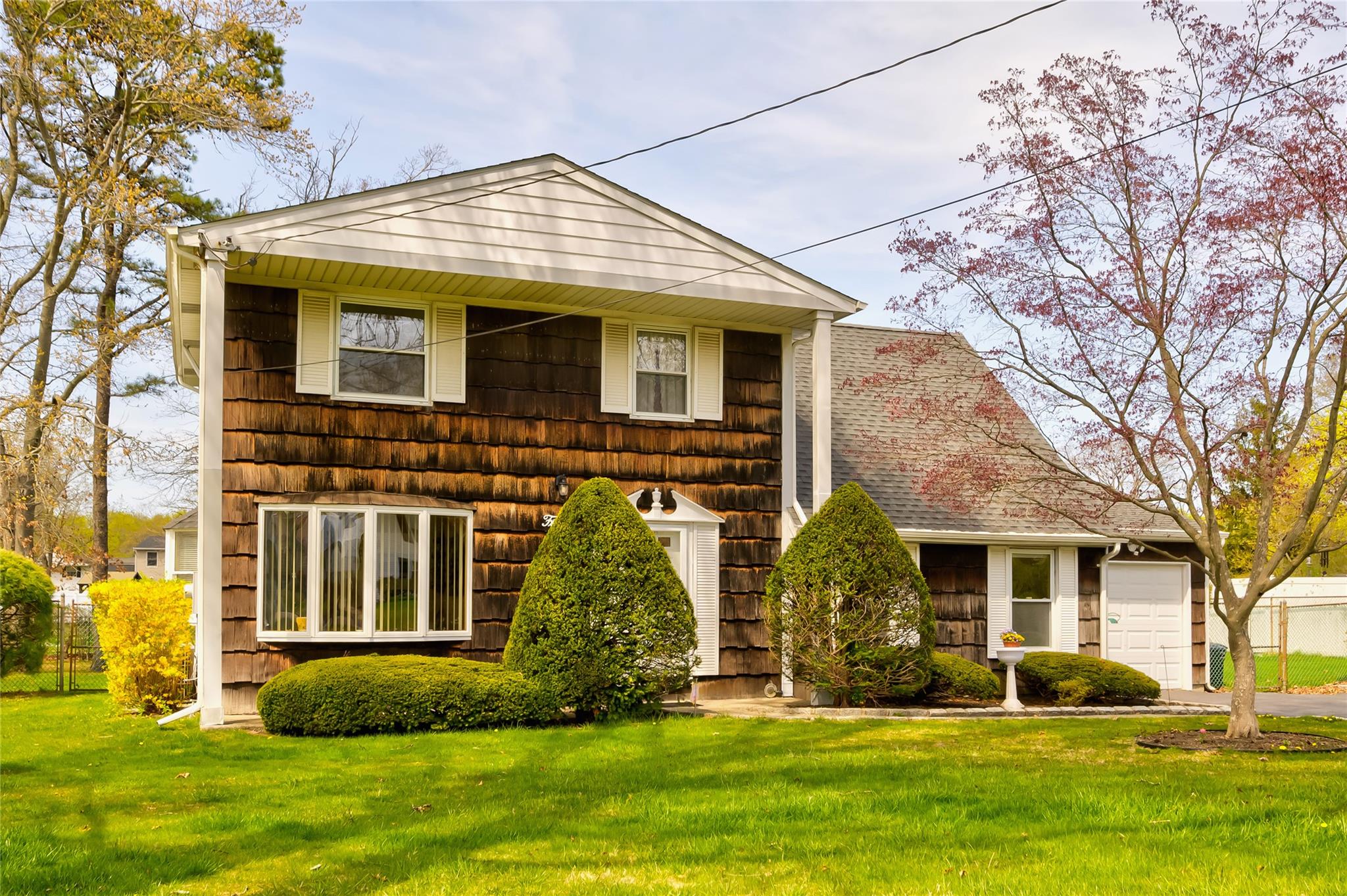 5 Cottonwood Avenue Property Photo