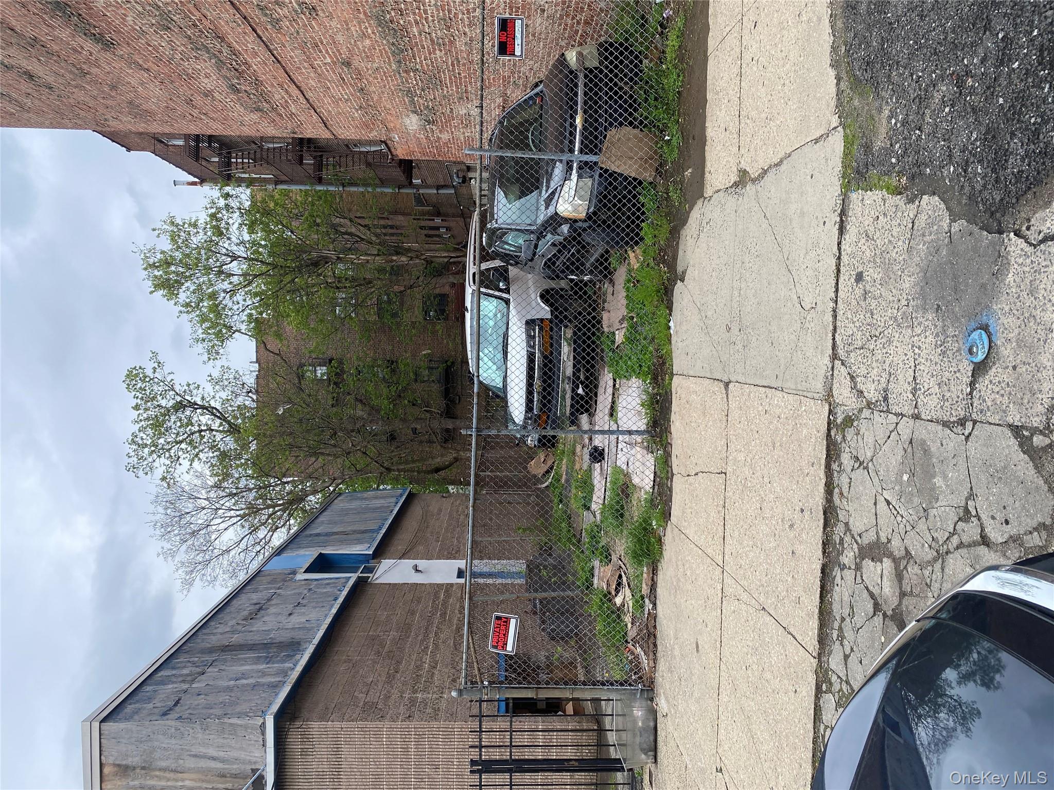 159 S 2nd Avenue Property Photo 1