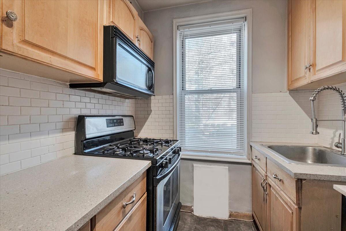 804 Bronx River Road 1a Property Photo 12