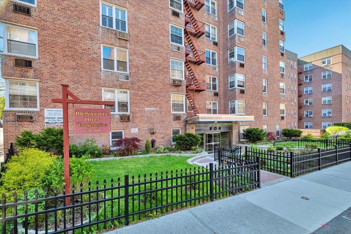 804 Bronx River Road 1a Property Photo 29