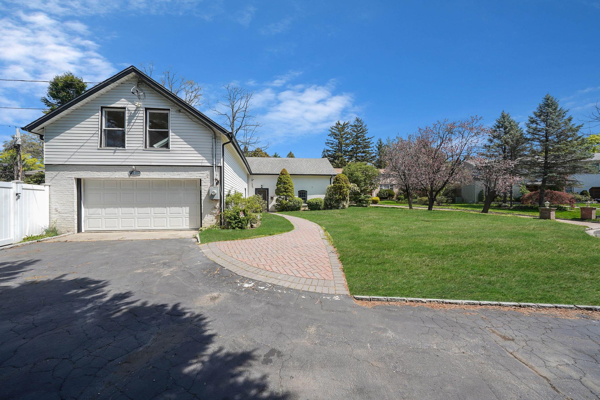 7 Ashleigh Court Property Photo