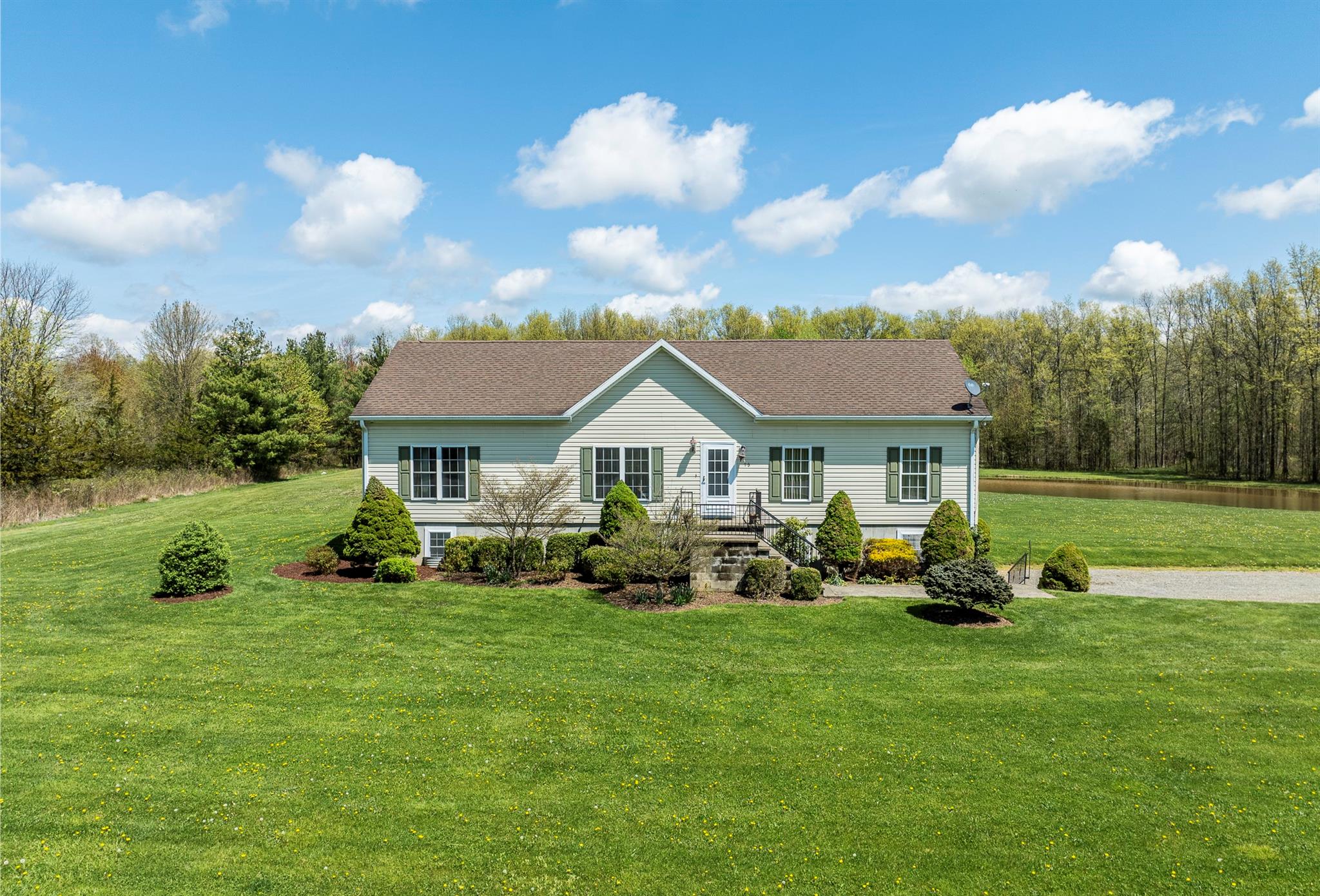 95 Lasher Road Property Photo 1