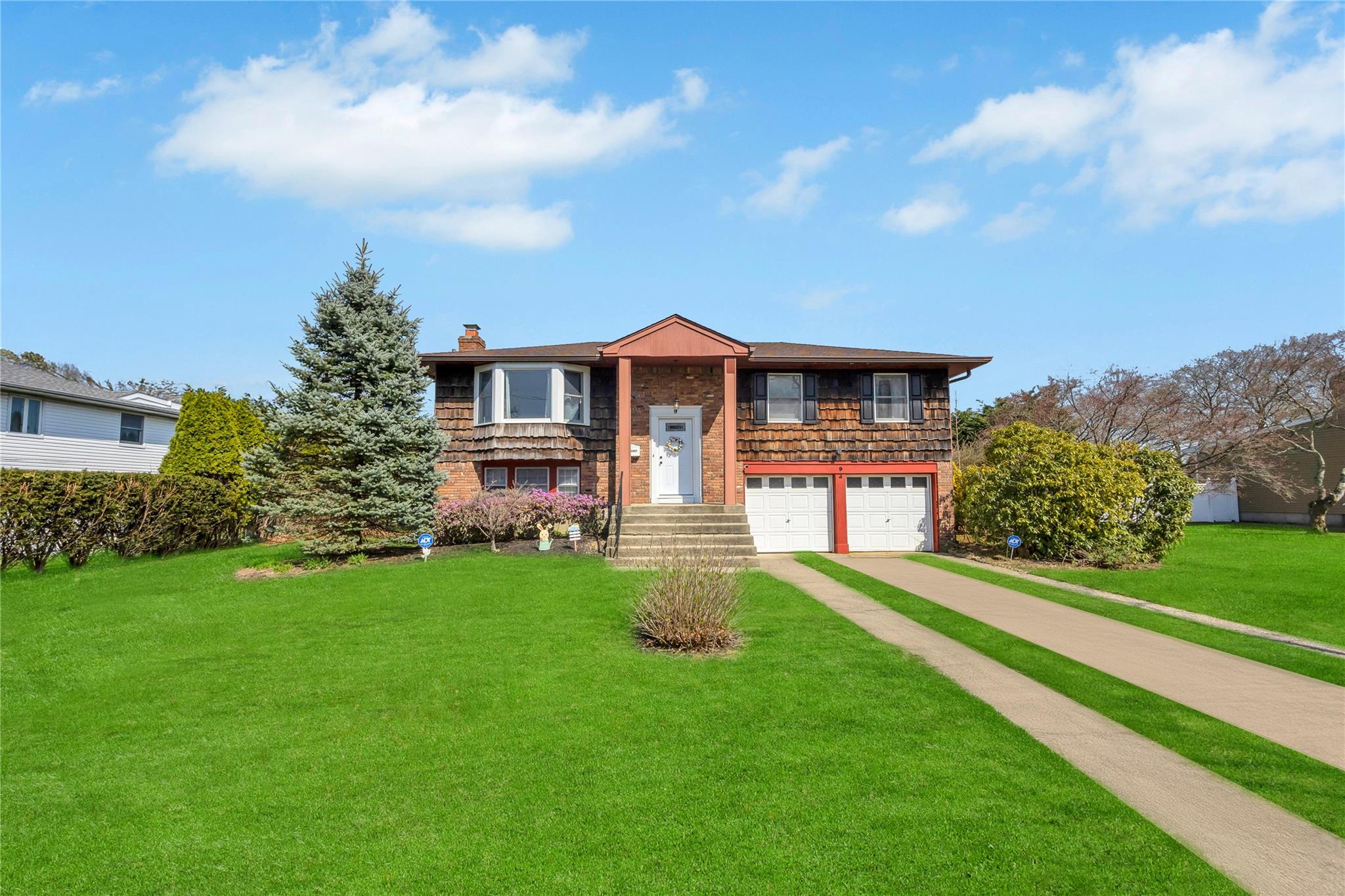 9 Purdy Avenue Property Photo