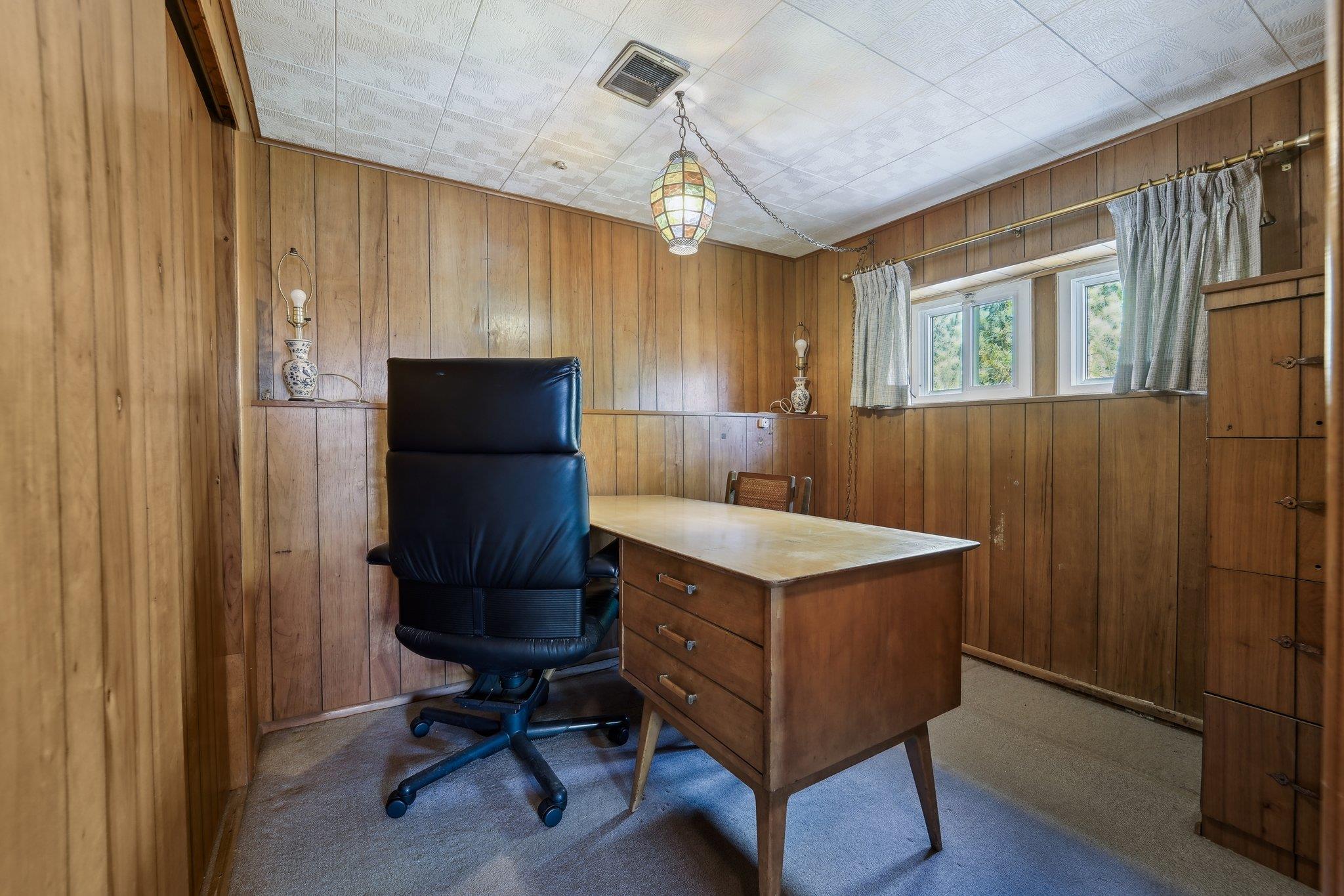 103 S Nauraushaun Road Property Photo 17