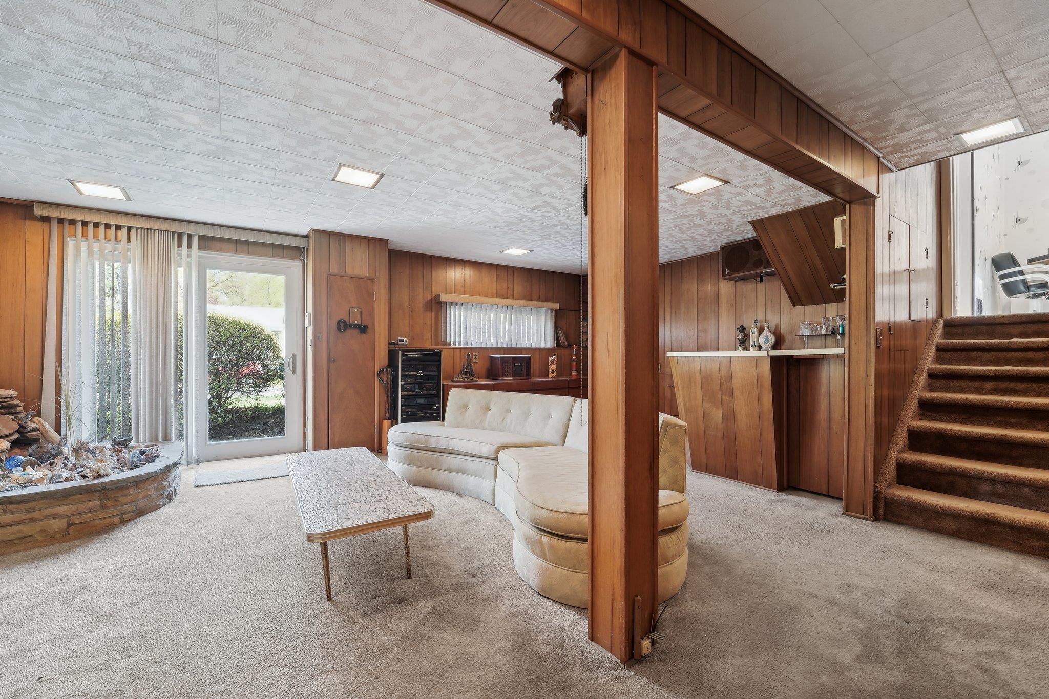103 S Nauraushaun Road Property Photo 20