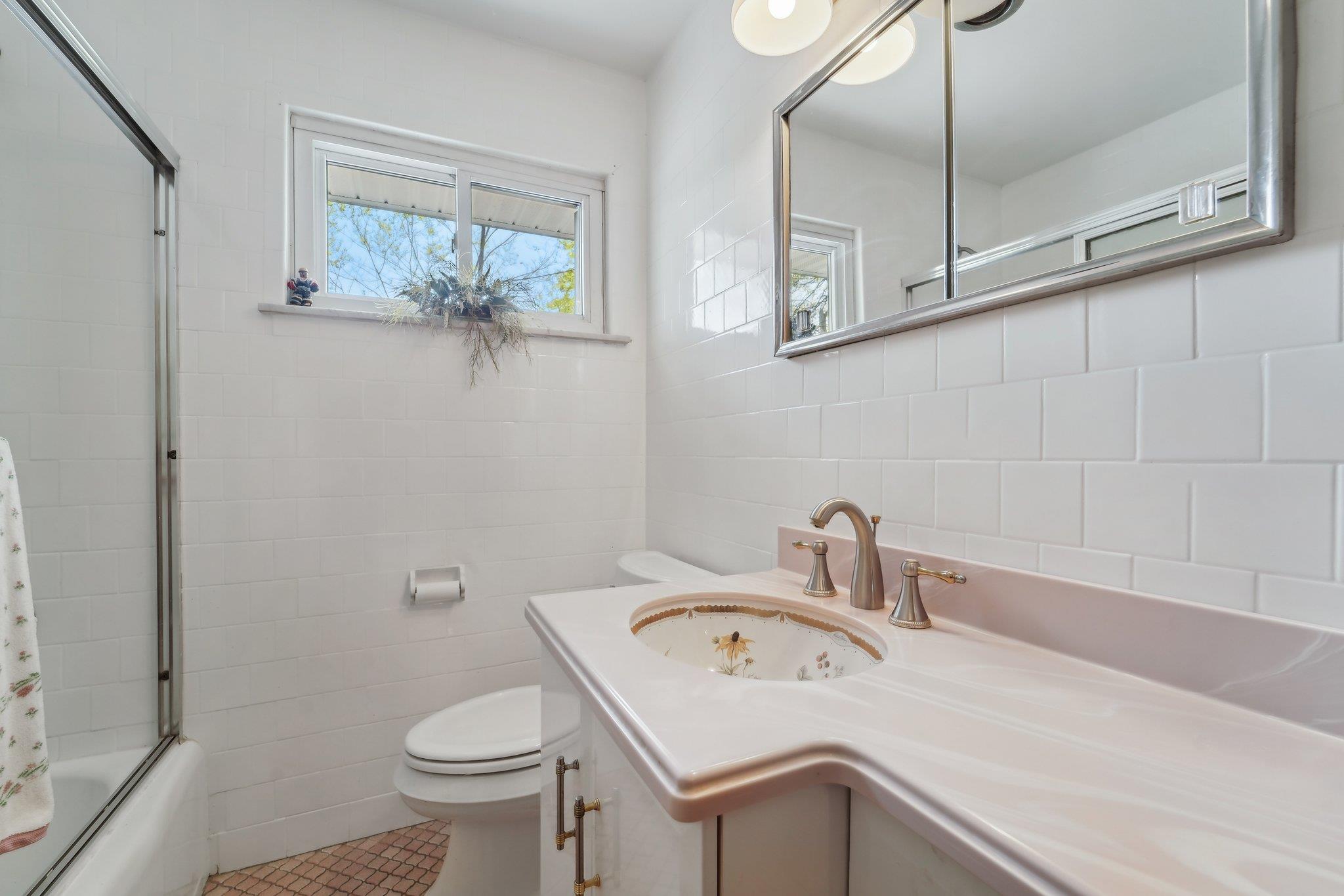 103 S Nauraushaun Road Property Photo 26