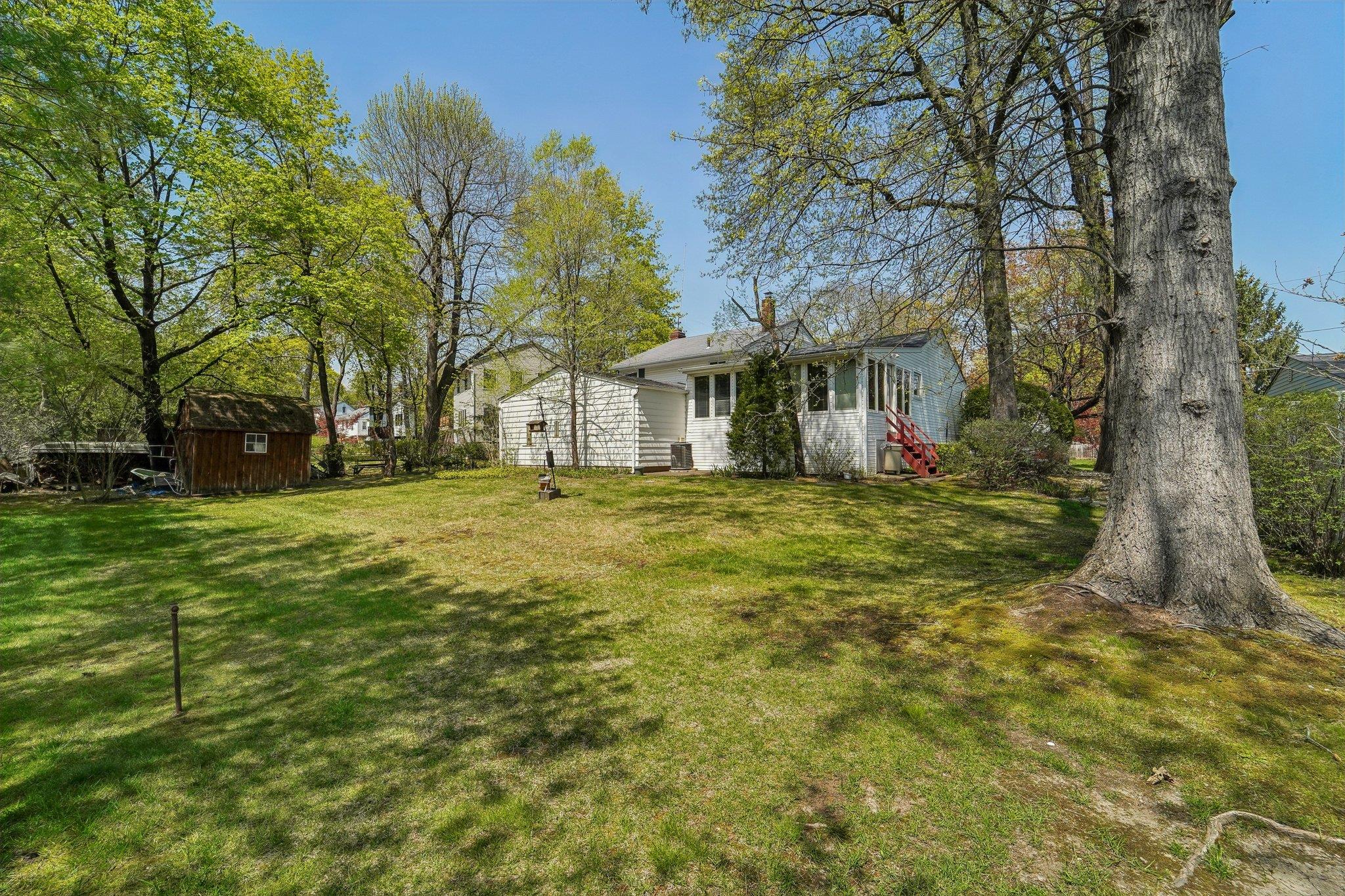 103 S Nauraushaun Road Property Photo 29