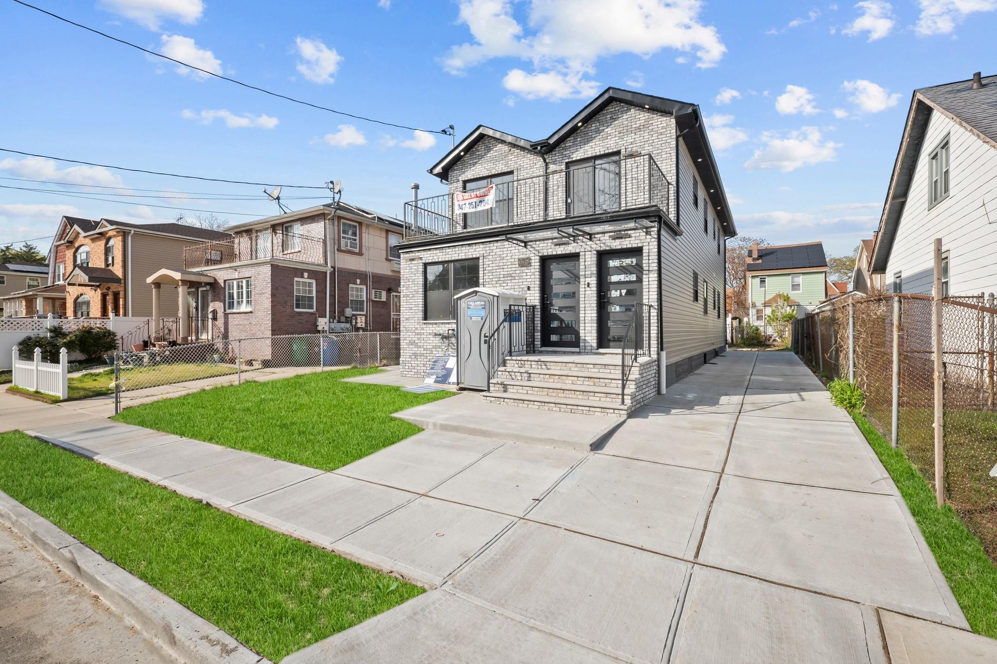 11433 Real Estate Listings Main Image