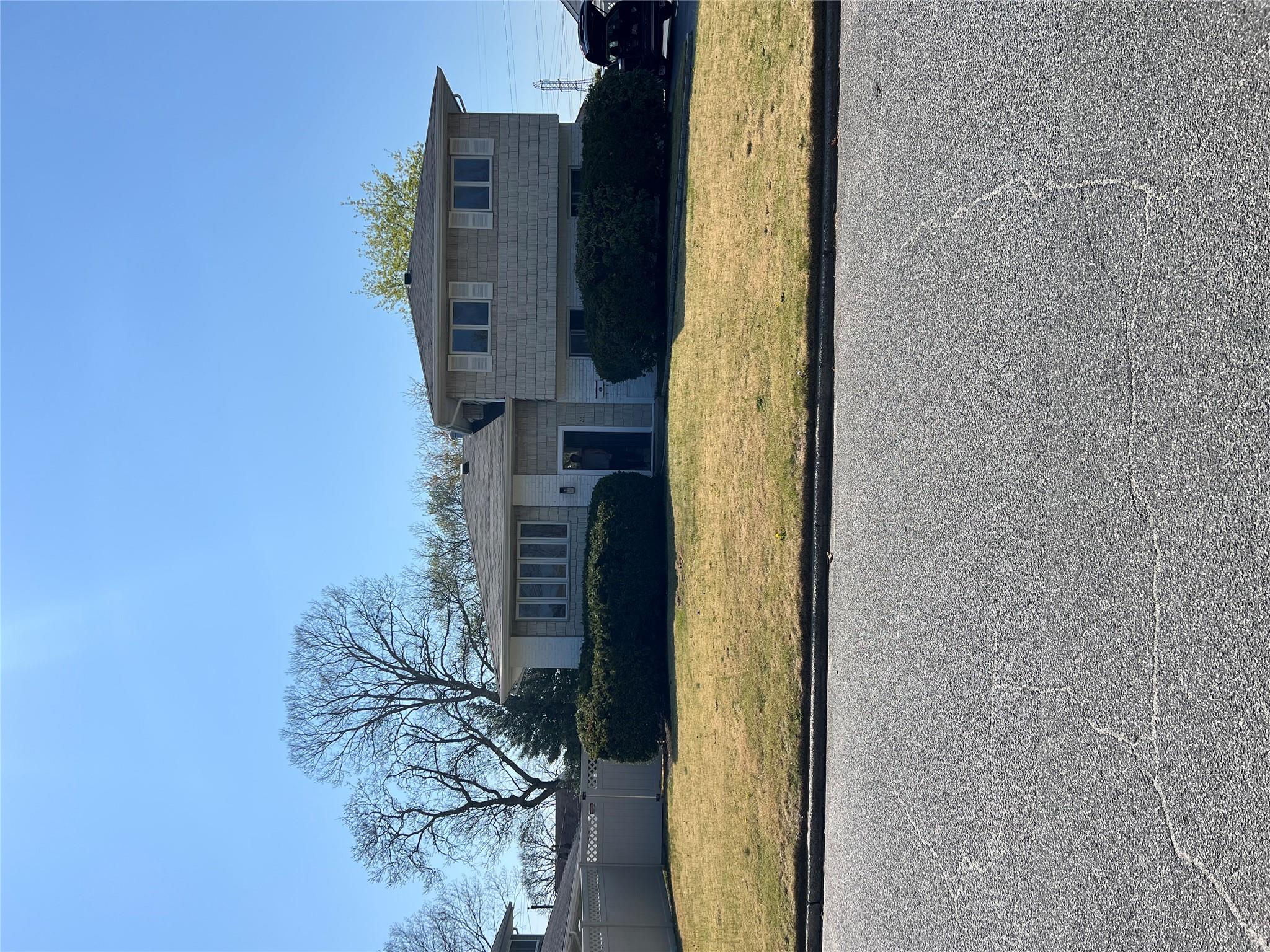 25 Fairlawn Lane Property Photo