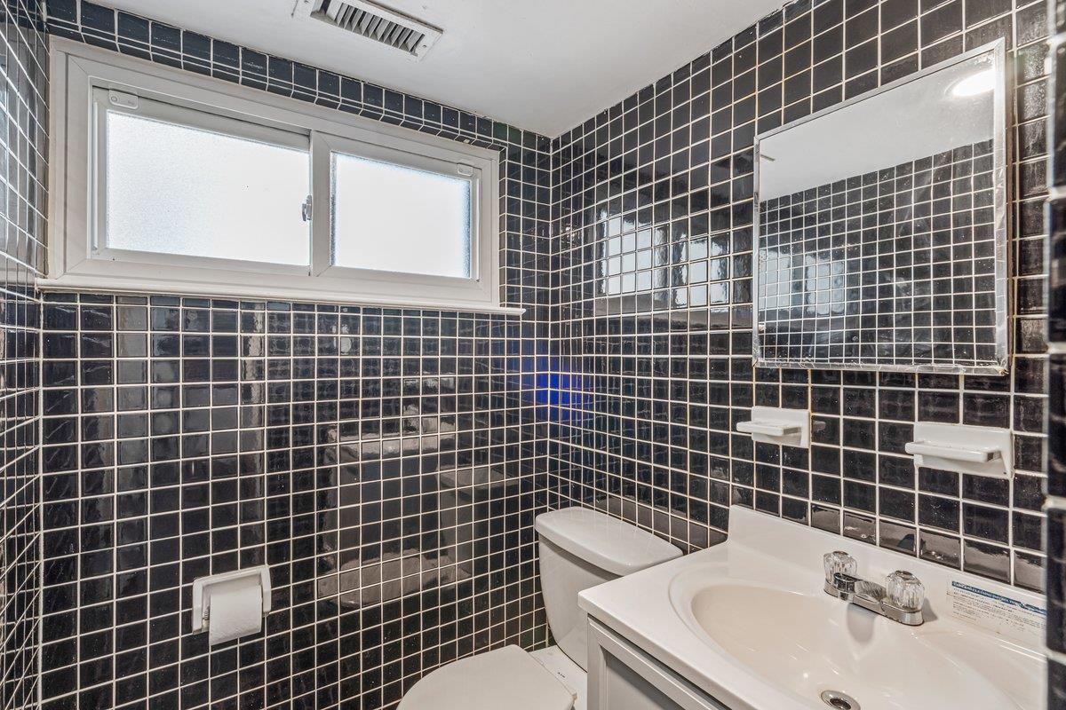 5 Lantern Street Property Photo 19