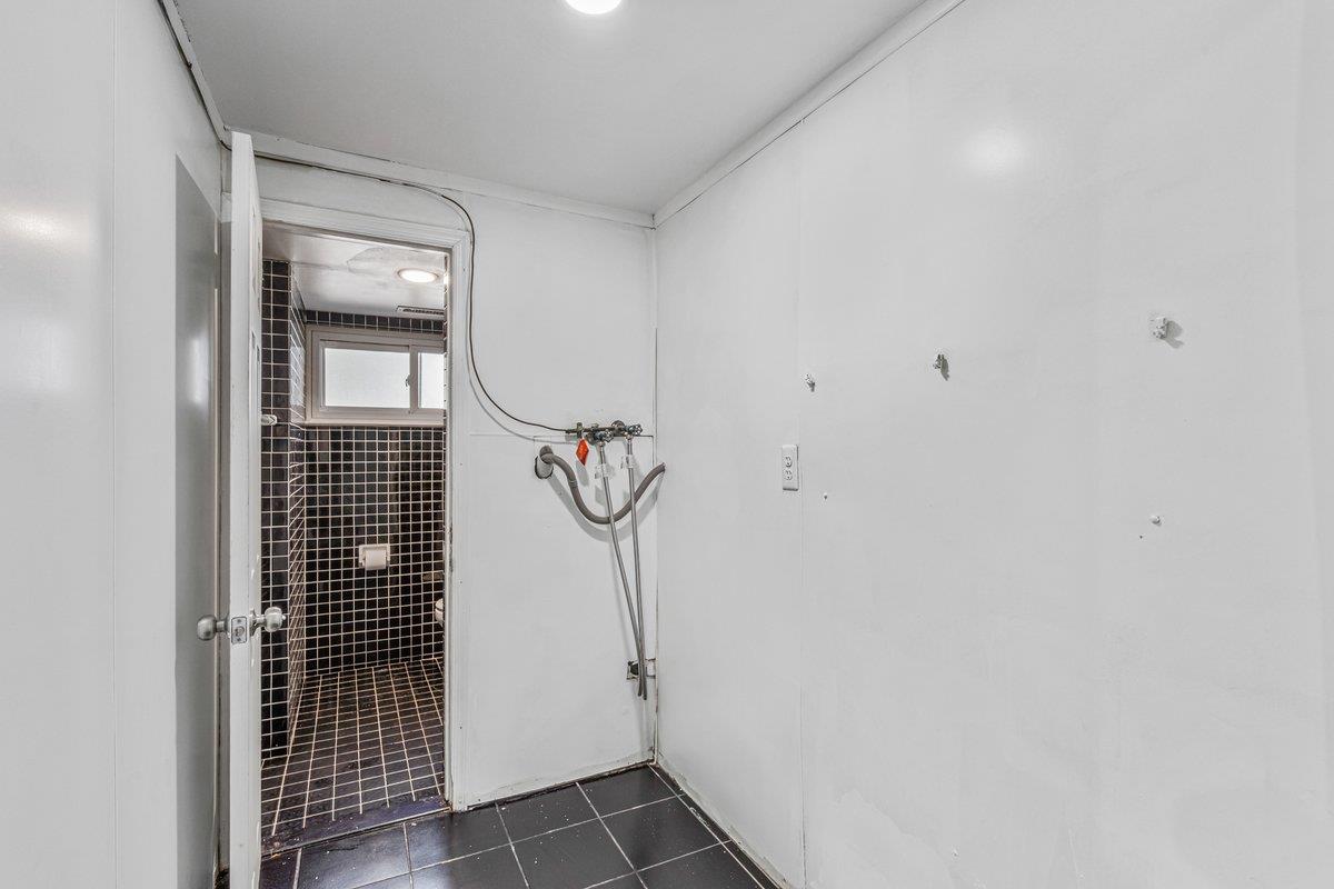5 Lantern Street Property Photo 20