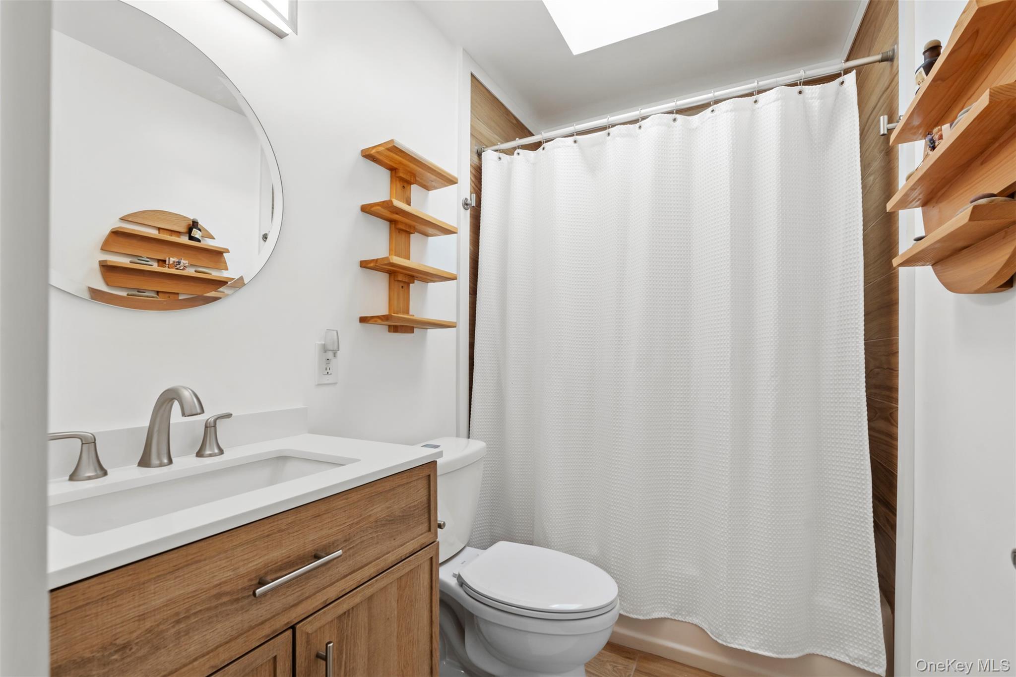 110 Gedney Street Property Photo 20