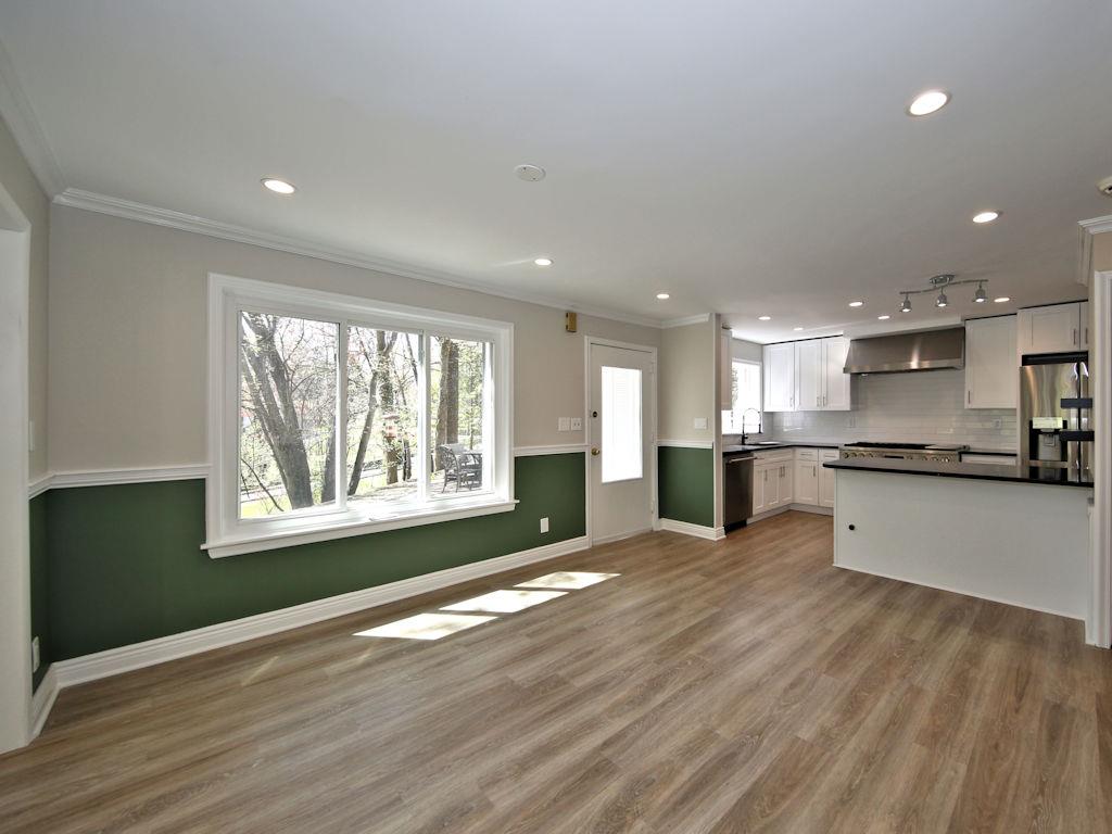 216 Woodhampton Drive Property Photo 6