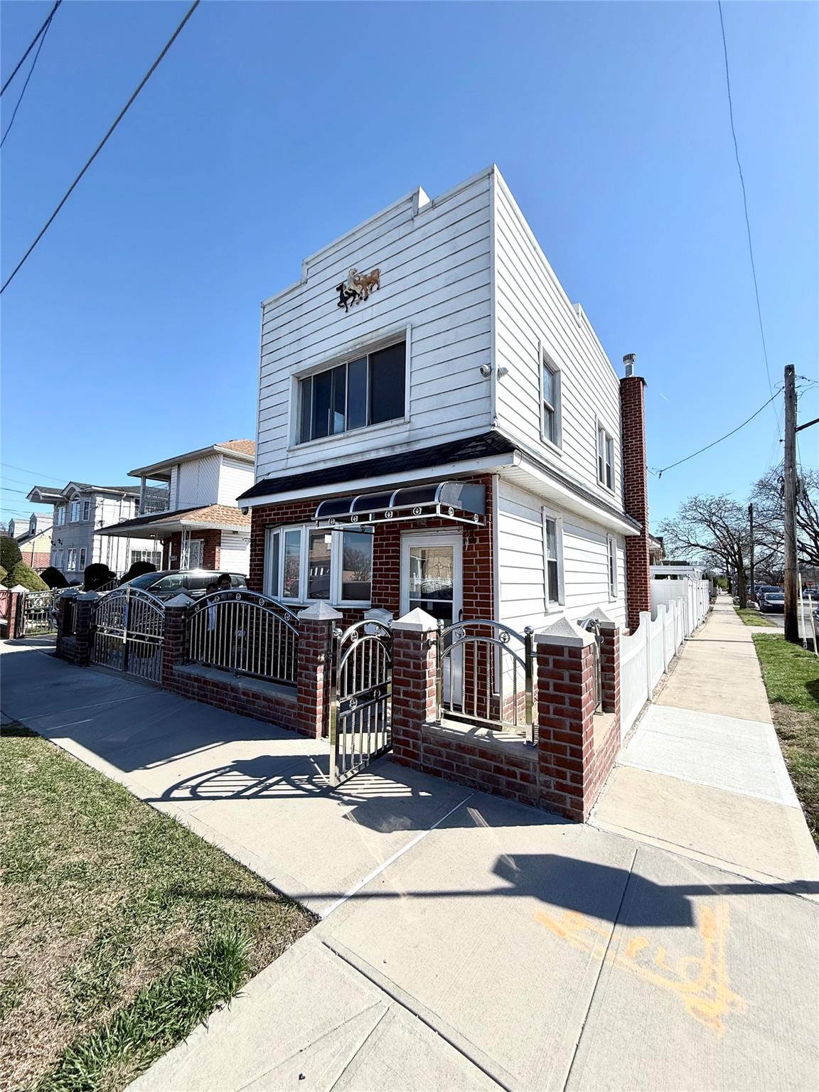 11420 Real Estate Listings Main Image