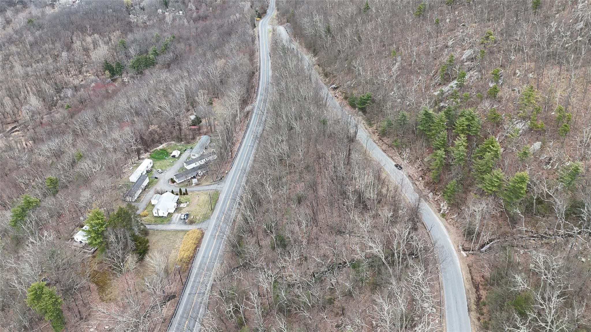 Route 52 Property Photo 7