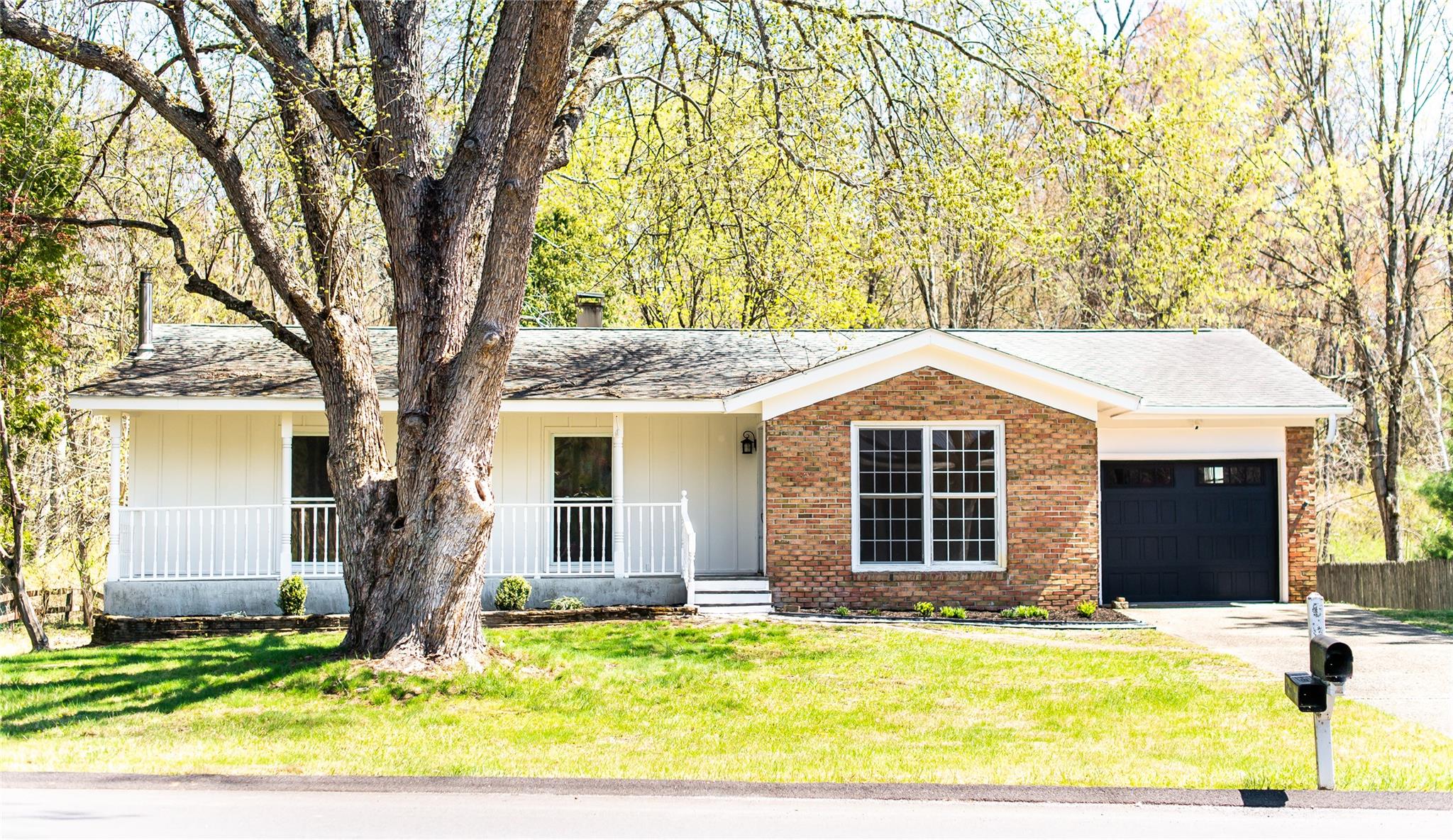 22 Tamarack Hill Dr Property Photo