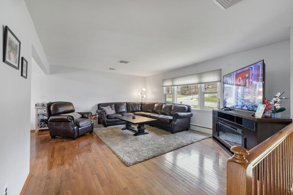 10 Jackson Street Property Photo 4