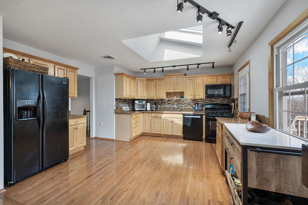 10 Jackson Street Property Photo 12