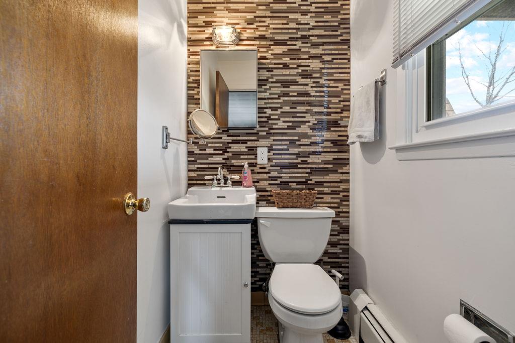 10 Jackson Street Property Photo 22