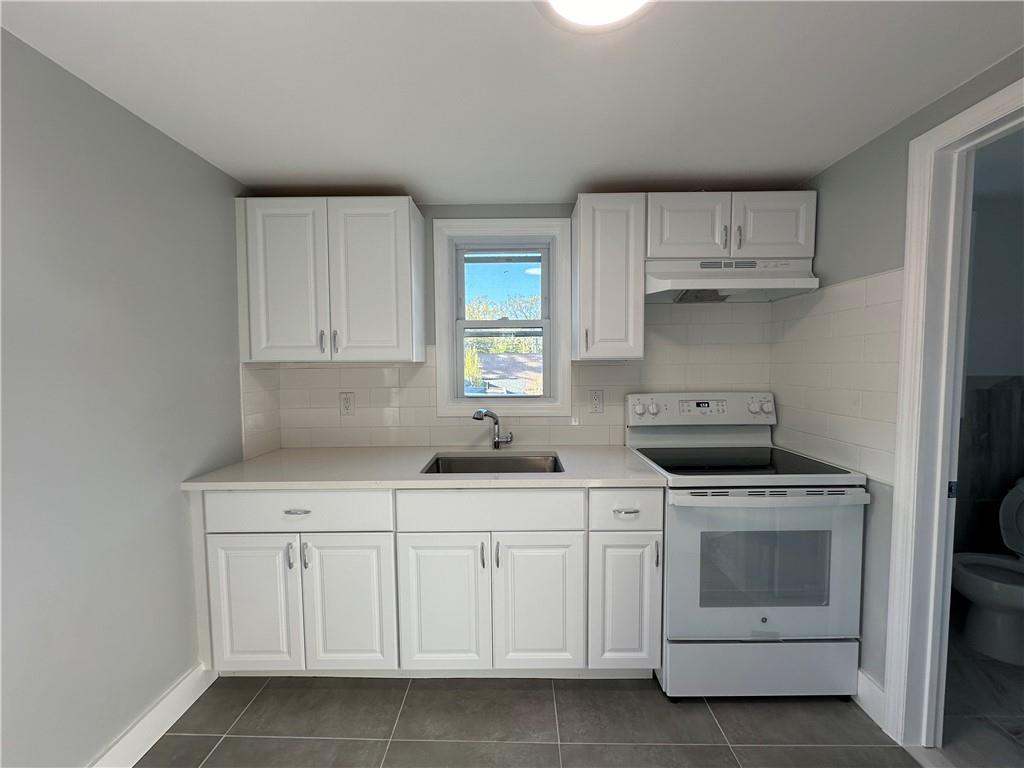 10960 Real Estate Listings Main Image