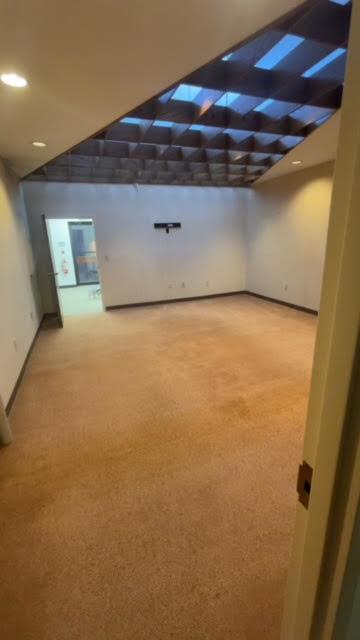 123 Rombout Avenue 2 Property Photo 2