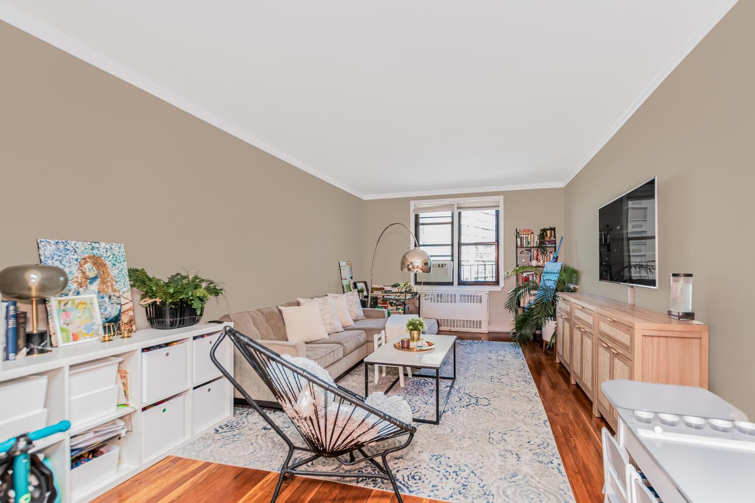 512 Kappock Street 3j Property Photo 1