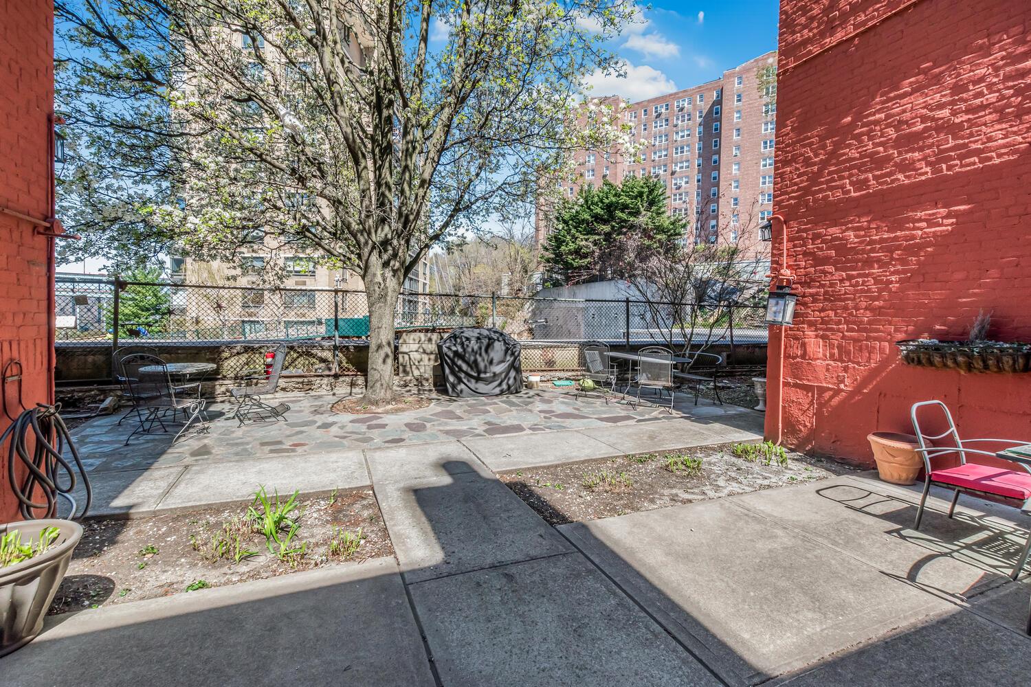 512 Kappock Street 3j Property Photo 18