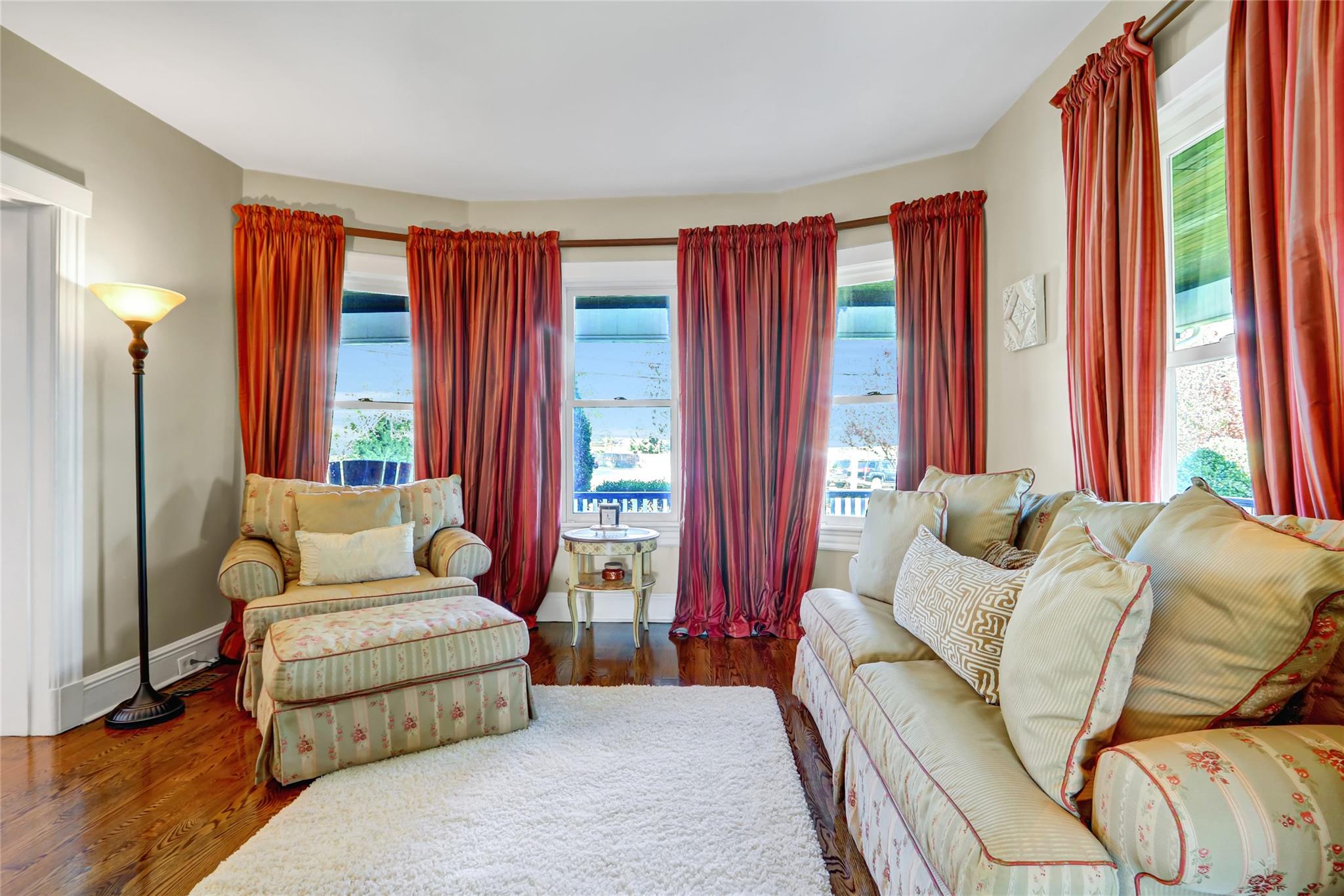 20 Irving Place Property Photo 10