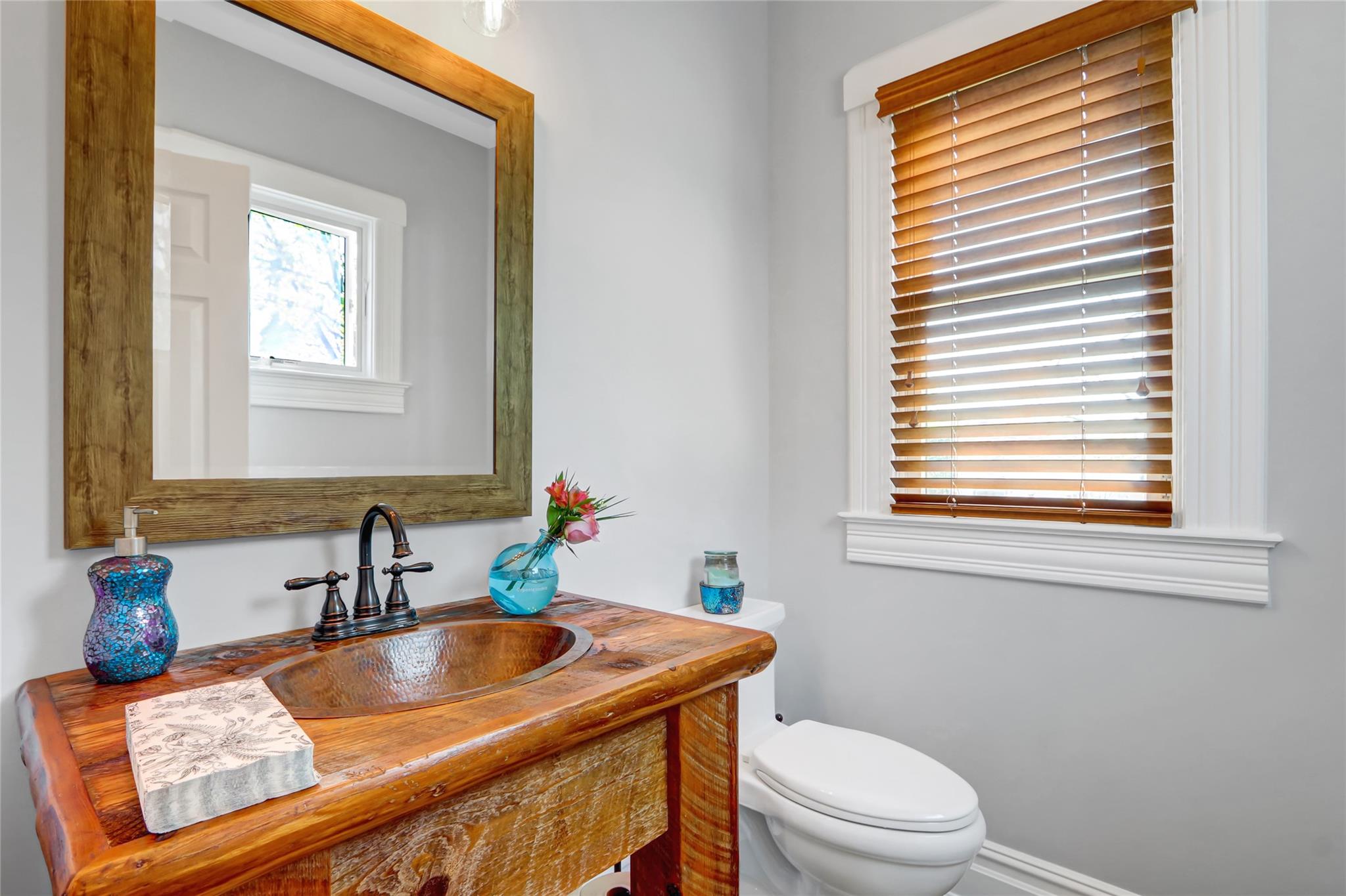 20 Irving Place Property Photo 15