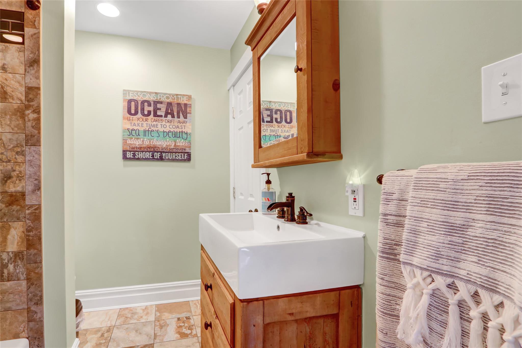 20 Irving Place Property Photo 23