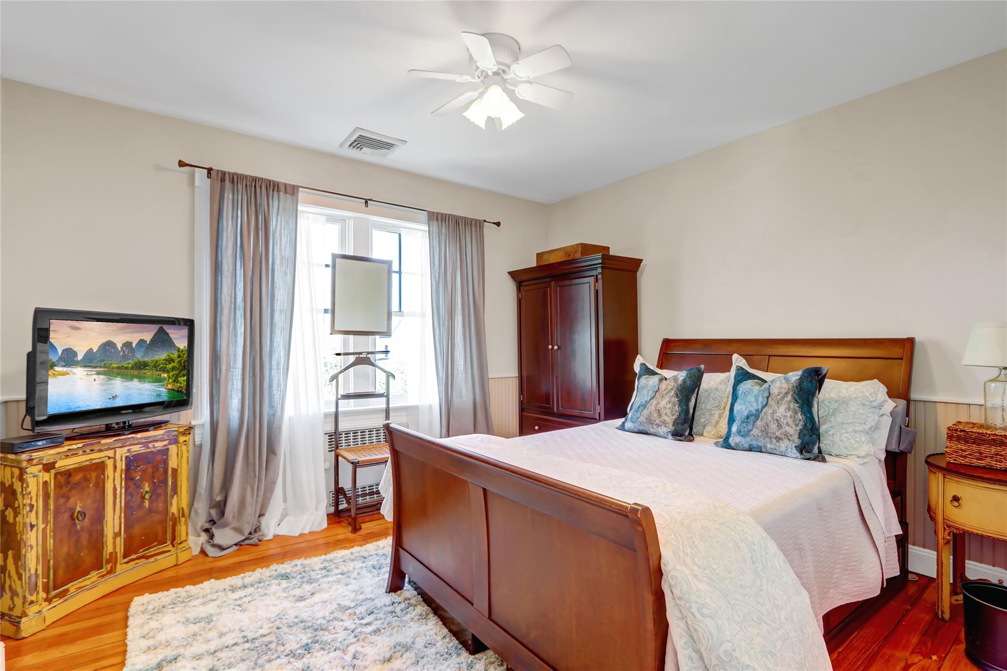 20 Irving Place Property Photo 24
