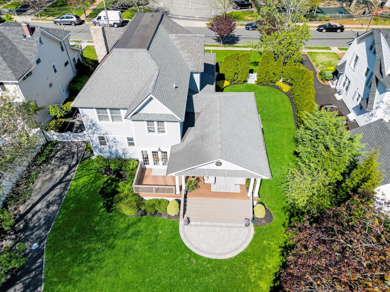 20 Irving Place Property Photo 45