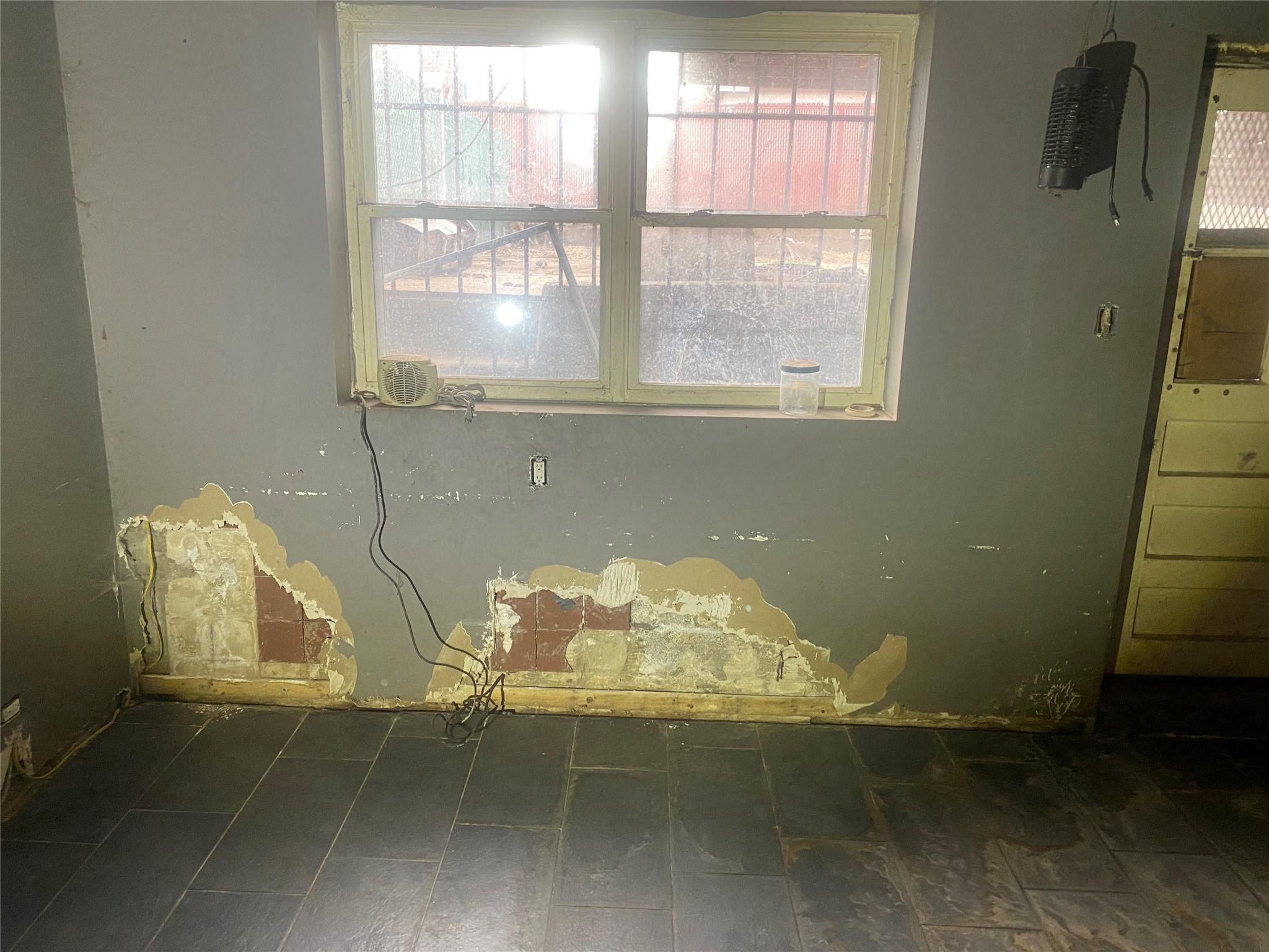 Real Estate Main Image