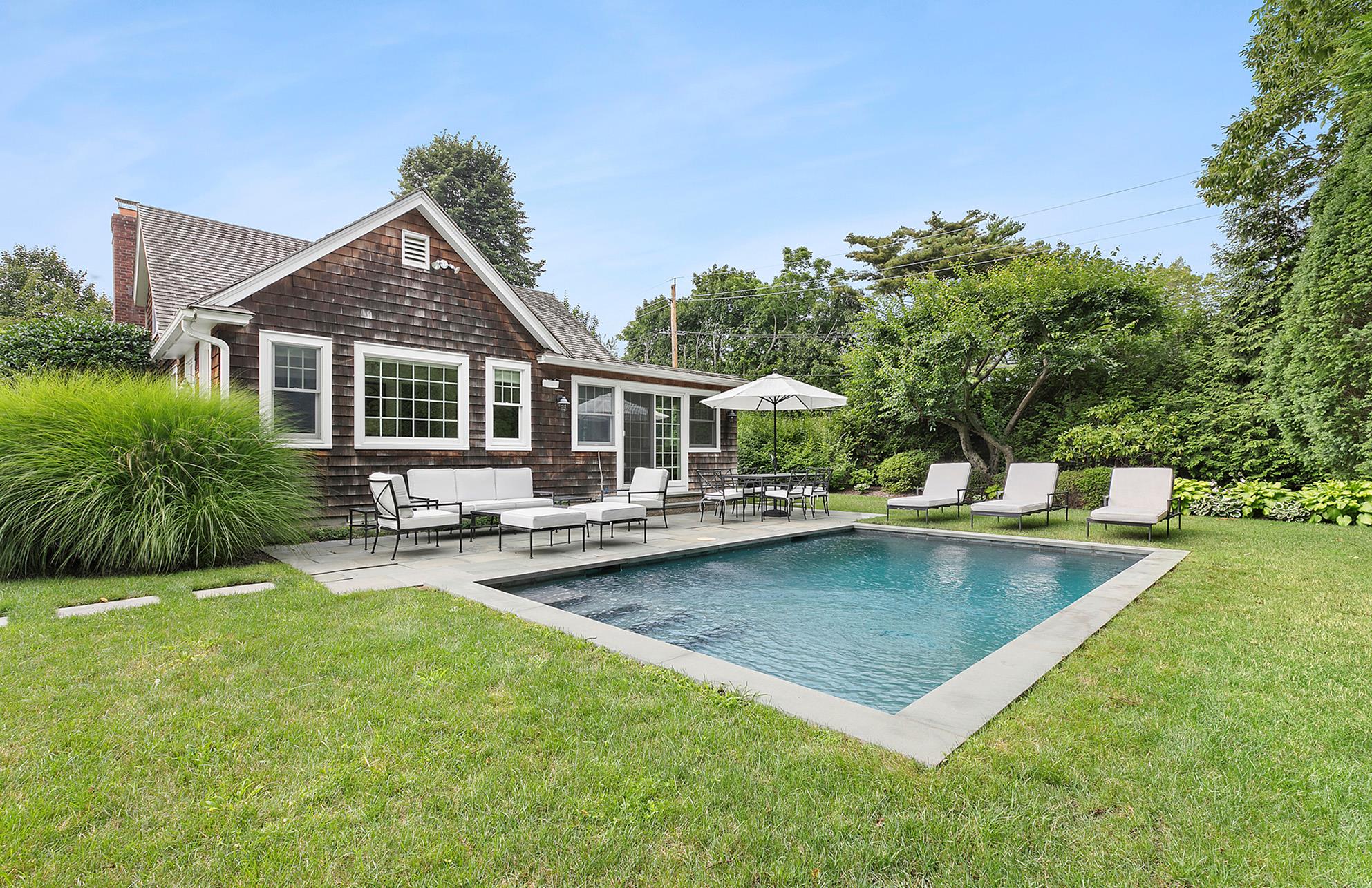 98 Sherrill Road Property Photo 1